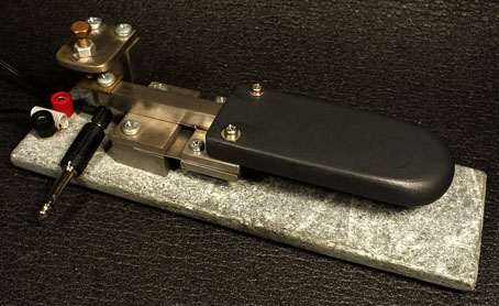 picture of sustain pedal